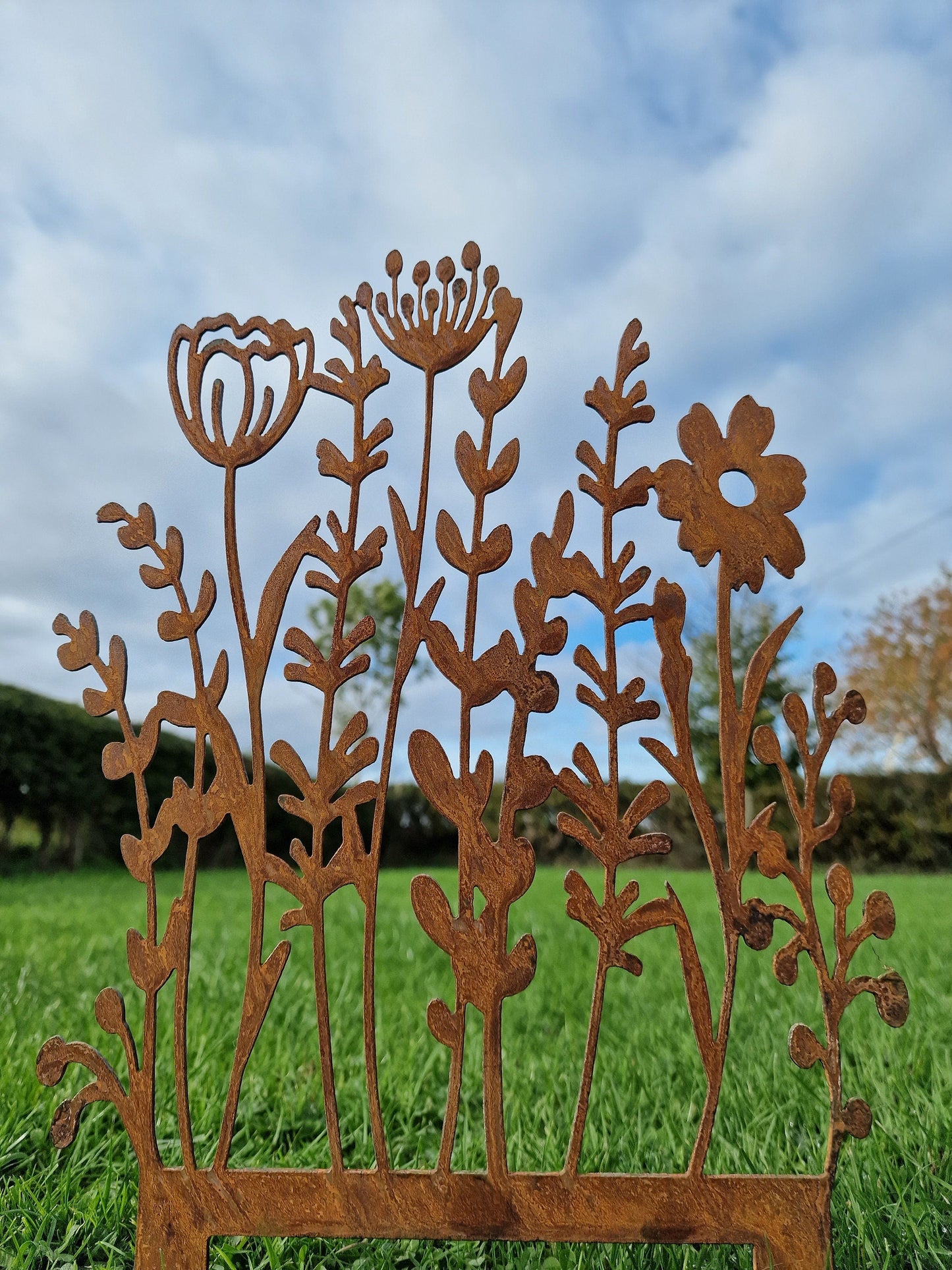 Rusted Metal Wildflowers Style 2