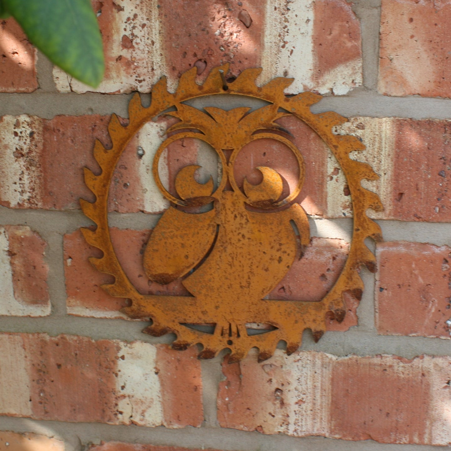 Metal Owl In Saw blade