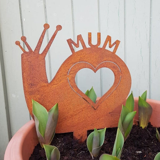 Rusted Metal Garden Snail