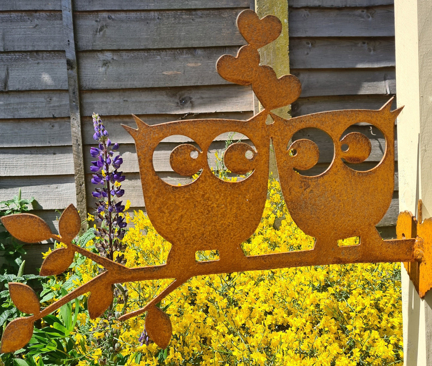 Rusted Metal Owls Kissing