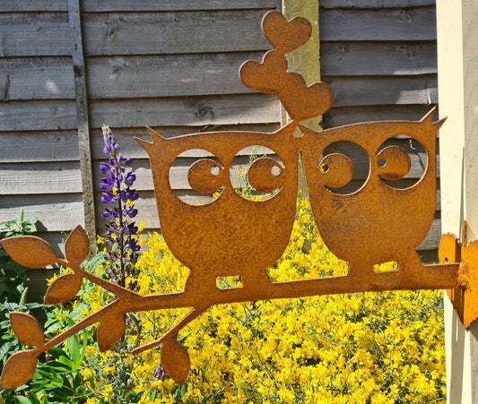 Rusted Metal Owls Kissing